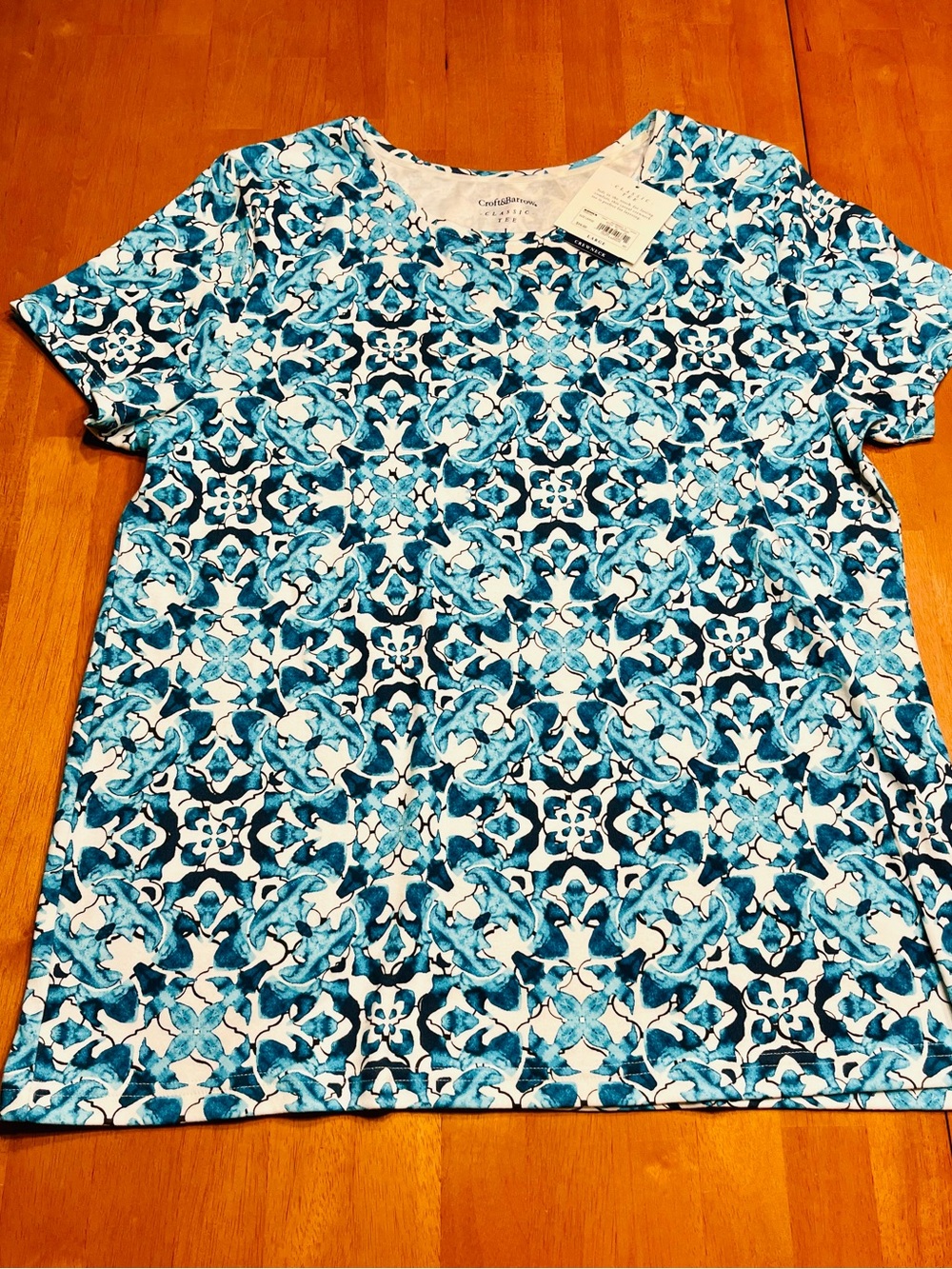 croft & barrow Blue and White Short Sleeve Patterned Tee